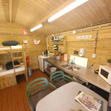 Trekkershut - De Hollandse Boerderij Campsite *